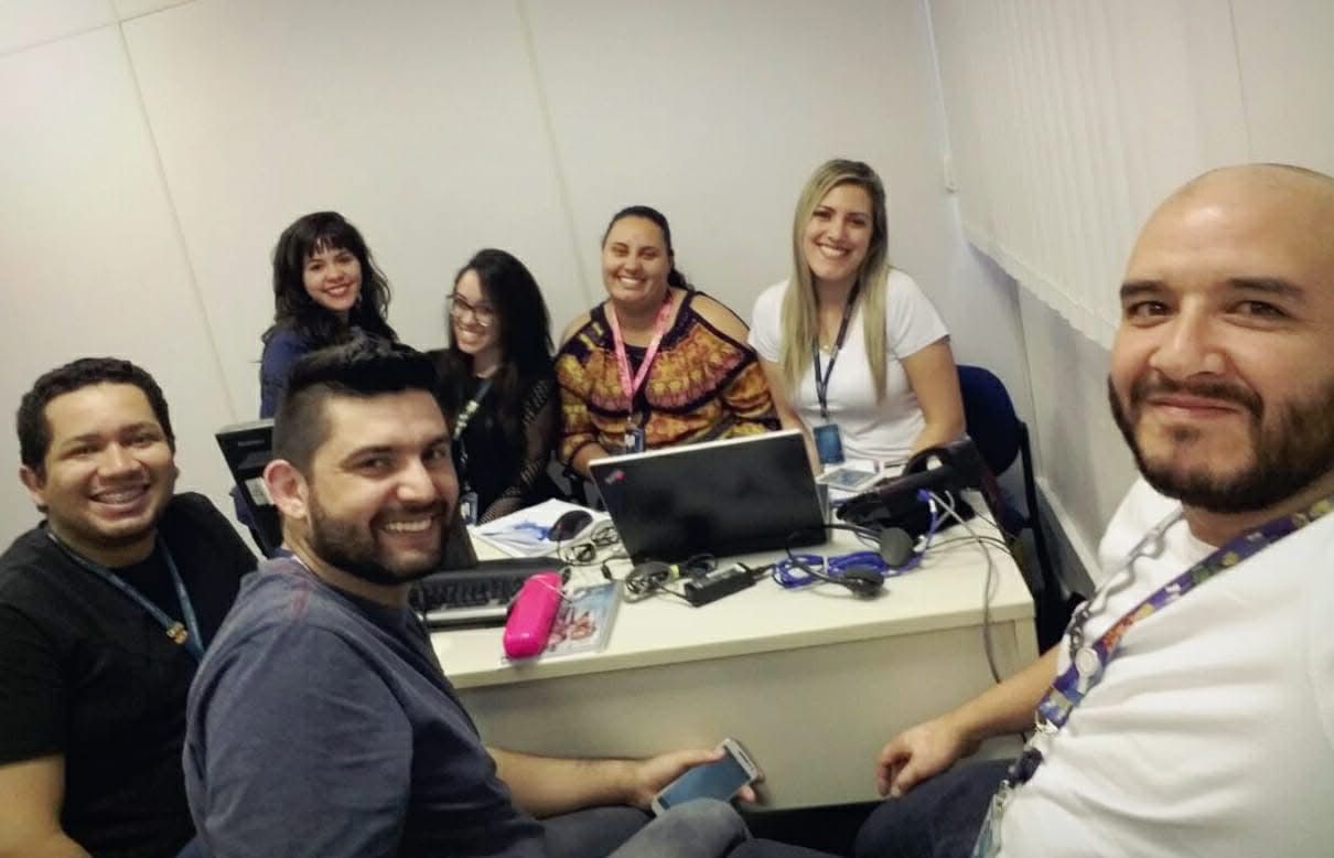 Luciane Otto · reunião com o time